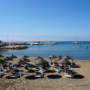 marbella-beach-playa.1costadelsol.com/